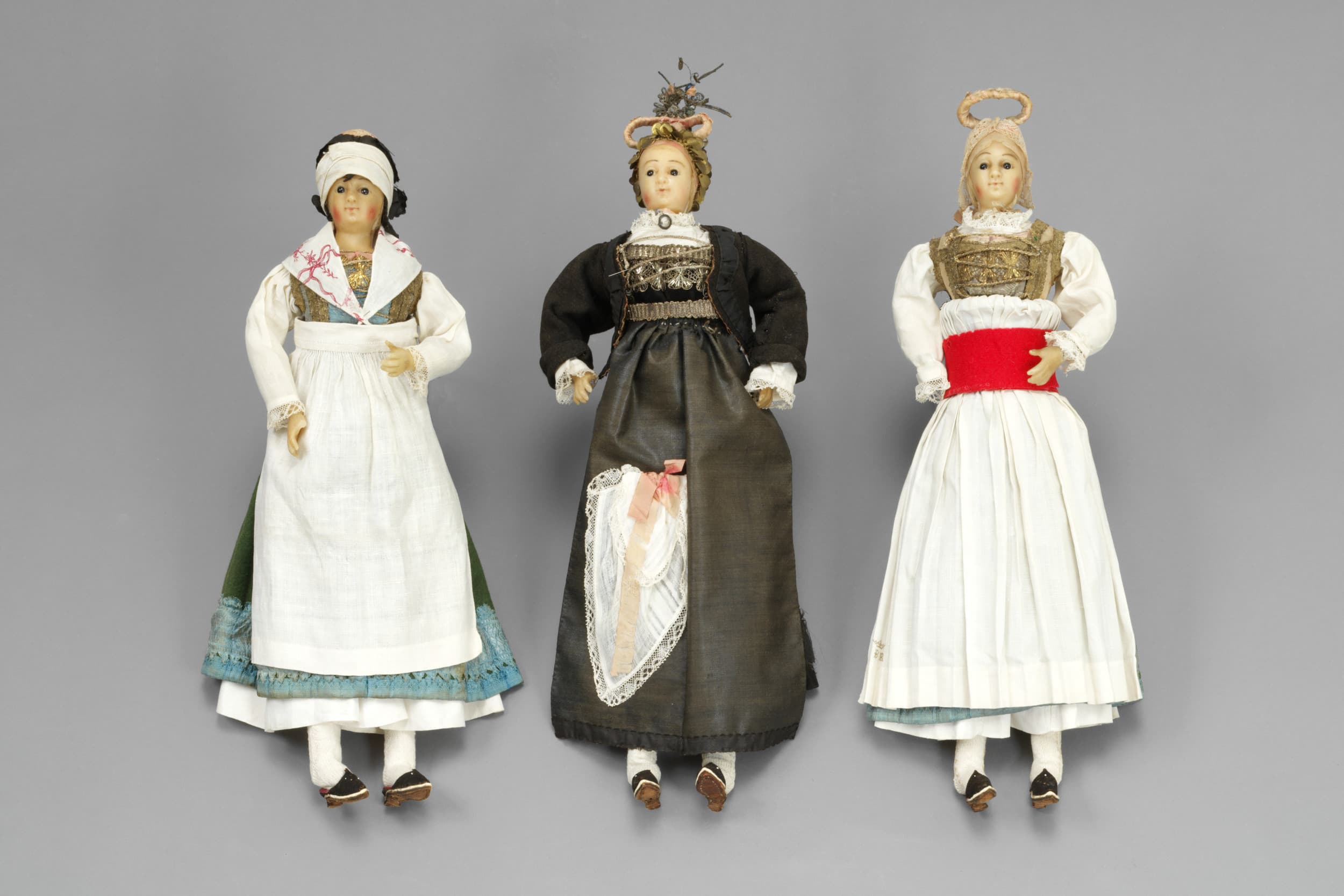 Wax doll, girl in Brotterode costume, on the Sunday before the wedding